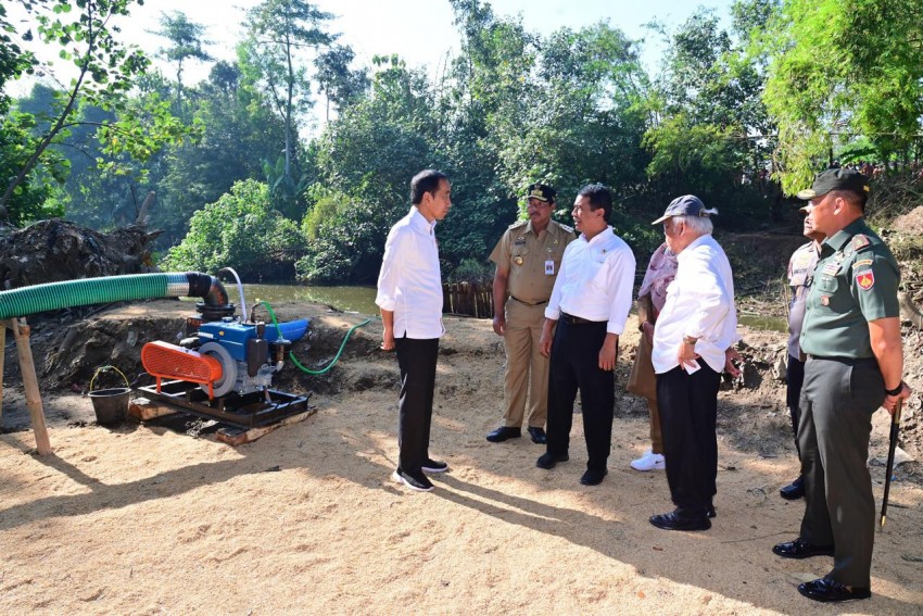 Mentan Amran Dampingi Jokowi Cek Pompanisasi di Jawa Tengah, Pastikan Kondisi Produksi Nasional Aman